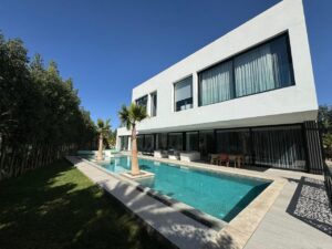 WhatsApp Image 2025-10-28 at 11.02.48