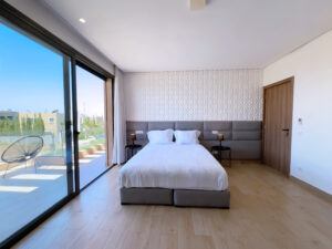 BJAD8172596477