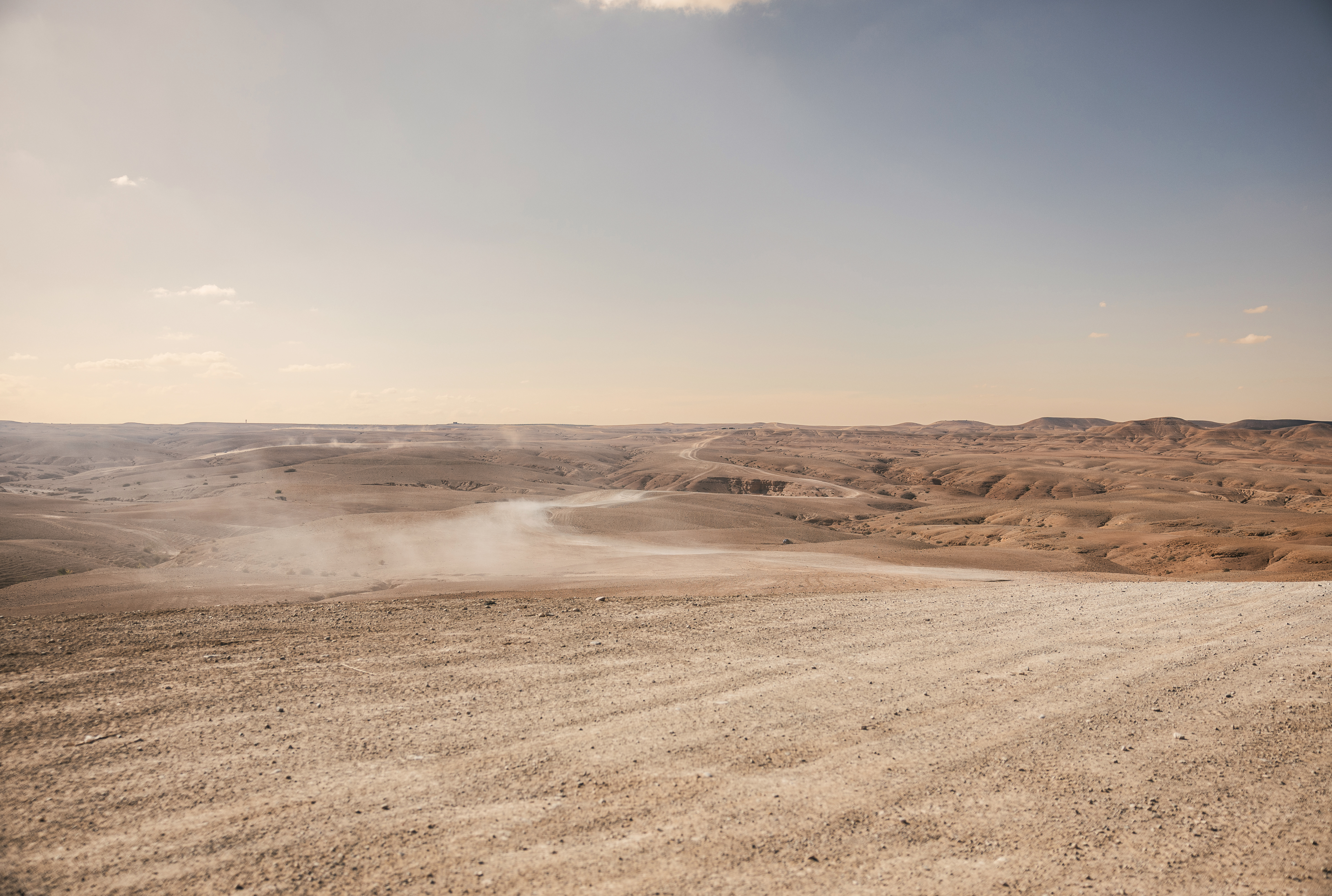 Off-Road Adventure in a Porsche Cayenne - Montagne sahara — photo 4